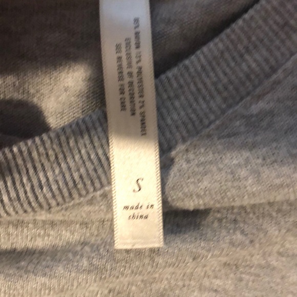 aero light grey long sleeve - Picture 2 of 3